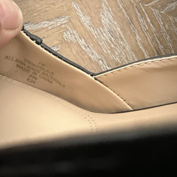 UNISA Black Pleated Pointed Toe Stiletto Slingback Heels Pumps Size 7 M Shoes - Picture 5 of 10